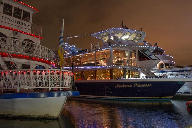 Vancouver Holiday Festive Dinner Cruises - Night-sky Vancouver from the water: stop-by-stop highlights