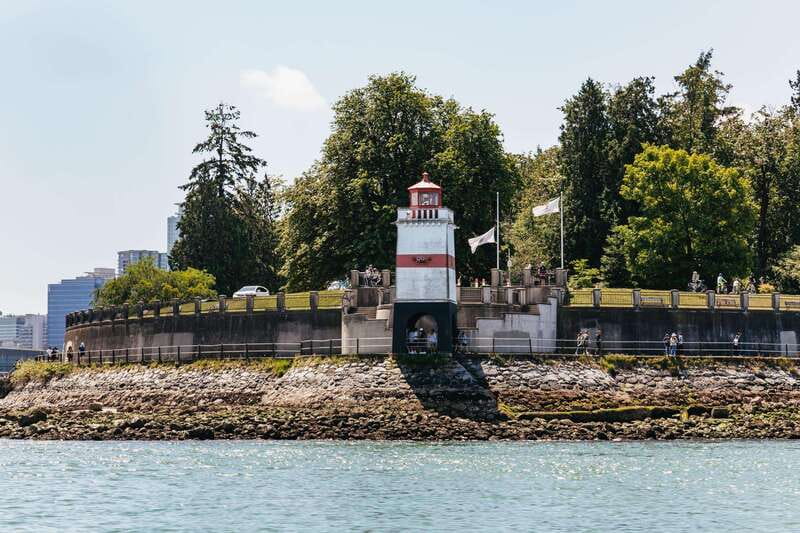 Vancouver: Indian Arm and Granite Falls Zodiac Boat Tour - Guide Styles Matter: Look for the Captains Who Keep It Practical
