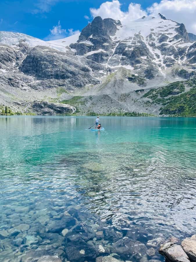 Vancouver: Joffre Lakes Park Hike and Whistler Day Trip - Key things that make this day trip work
