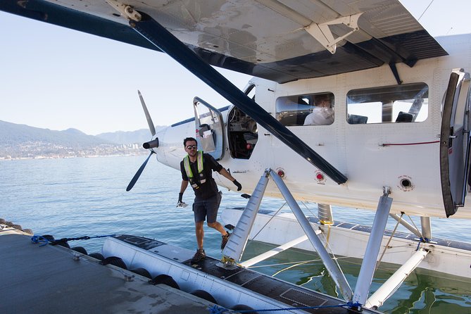 Vancouver Panorama Scenic Seaplane Tour - The route you’ll actually remember: downtown to islands and back