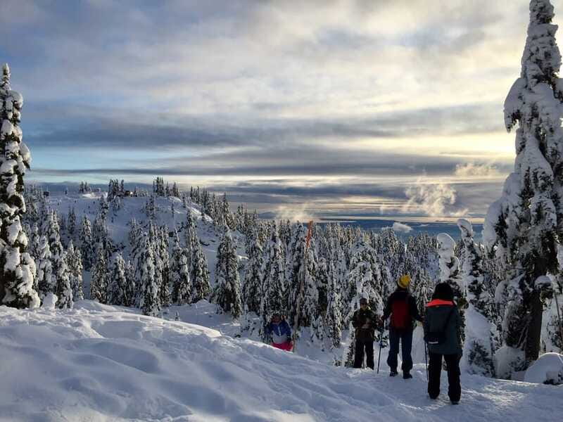 Vancouver: Panoramic View Hiking Tour - What to Bring for a Comfortable, Photo-Friendly Hike