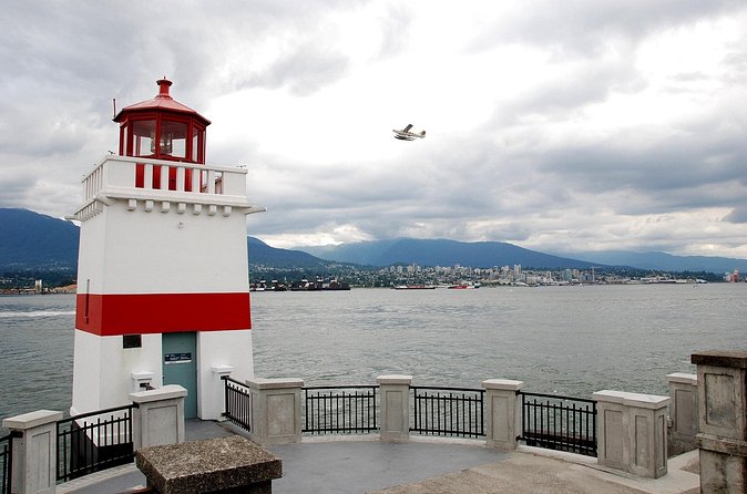 Vancouver: Private & Custom Full-Day Tour with a Local - A Memorial Park Stop for Culture and Context