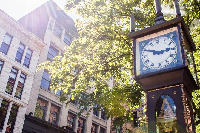 Vancouver: Private & Custom Half-Day Tour with a Local - Granville Island Market and the Granville Bridge: the shopping-food-scene stop