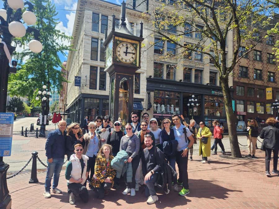 Vancouver: Private Walking Tour of City Highlights | 3-Hour - Marine Building, Fairmont area, and Robson Square: Architecture with real purpose