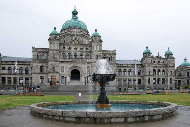 Vancouver: Private Walking Tour with a Local - Should you book this private Vancouver walking tour?