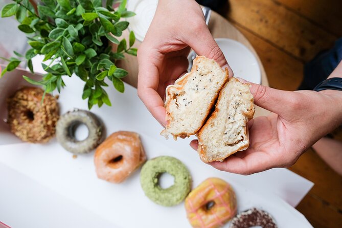 Vancouver’s Sweetest Stroll: A Delicious Donut Experience - The tour route: from Thurlow to Lee’s Donuts across from the Steam Clock