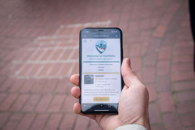 Vancouver: Self-Guided Smartphone Walking Tour of Gastown - Key Points Before You Start