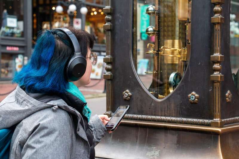 Vancouver: Self-Guided Smartphone Walking Tour of Gastown - What You’ll Actually Do: A Walking Tour Built Around Context