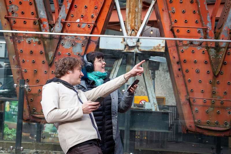 Vancouver: Self-Guided Smartphone Walking Tour of Gastown - Gastown’s Street-Level Route: History Meets Today