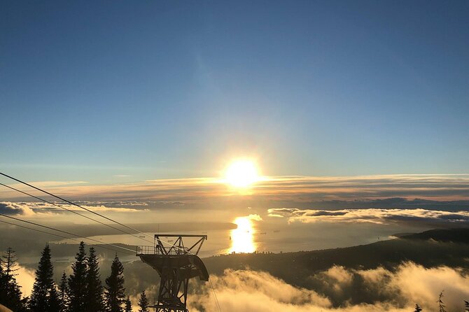 Vancouver Small Group Night Tour w/Capilano + Grouse Mtn Dinner - Grouse Mountain Skyride and Altitudes Bistro dinner at twilight