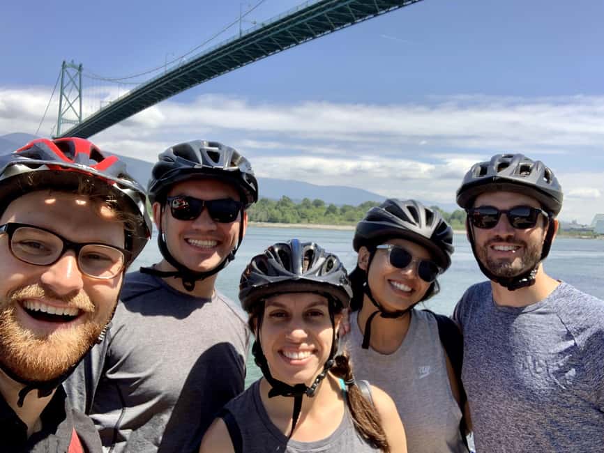 Vancouver: Stanley Park Bike Tour | E-Bike Upgrade Avail. - Beach Stops: English Bay and Second Beach