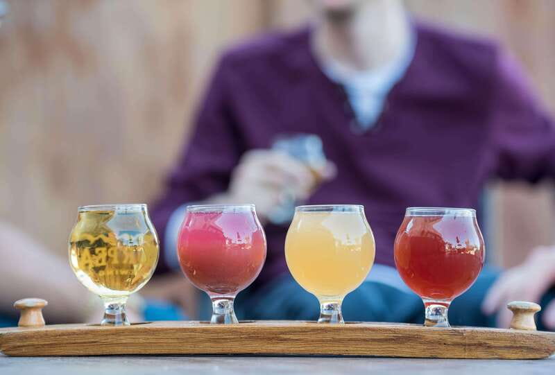 Vancouver: Street Art & Craft Beer Walking Tour with Tasting - Ending at BREWHALL: Tie It Together