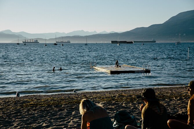 Vancouver Sunset and City Lights Trolley Tour - Stop 5: Kitsilano for Sunset-to-City-Glow Views