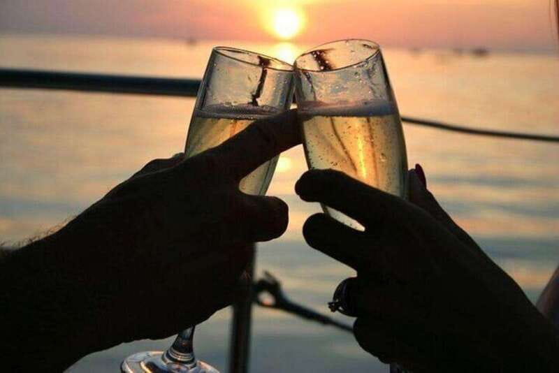 Vancouver: Sunset Boat Cruise with Complementary Bubbly - Howe Sound cliffs and Oceanside Pass views