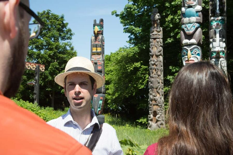 Vancouver: The Dark Secrets of Stanley Park Tour - Secret cemeteries, ghost stumps, and true crime stories