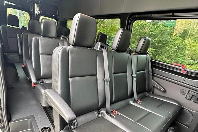 Vancouver to Seattle Private Transfer Service - Door-to-Door Pickup in Vancouver: YVR, Cruise Port, and Anywhere