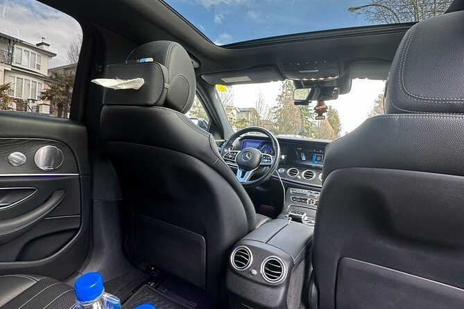 Vancouver to Seattle Private Transfer Service - Price and Value for a Private Group-Up-to-2 Transfer