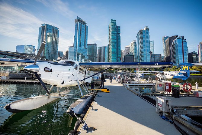 Vancouver to Seattle Scenic Seaplane Transfer: One Way - Landing at Lake Union: From Water Arrival to Seattle Quick Access