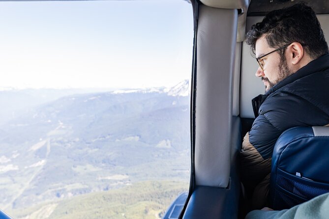 Vancouver to Whistler Scenic Seaplane Transfer: One Way - What the Flight Is Like: Smooth, Scenic, and Built for Views