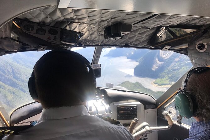 Vancouver to Whistler Seaplane Day Trip: Self-Guided Adventure - Why this seaplane day trip is different from the drive