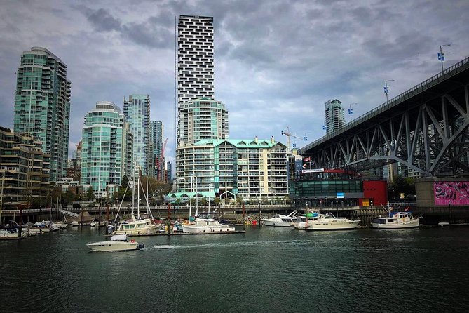 Vancouver Top Attraction Highlights Tour Private With Capilano - Canada Place First: A Strong Start With a Photo-Friendly Waterfront