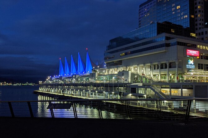 Vancouver Top Attraction Highlights Tour Private With Capilano - FlyOver Canada: An 8-Minute Ride Across the Country