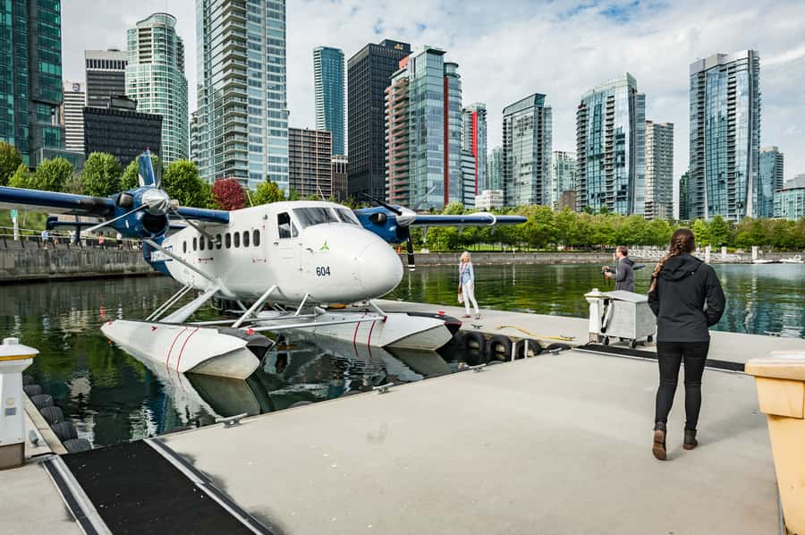 Vancouver: Victoria Seaplane Tour with Return Bus and Ferry - Key things to know before you go