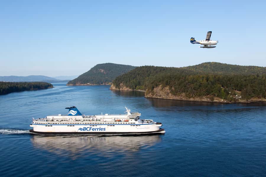 Vancouver: Victoria Seaplane Tour with Return Bus and Ferry - Your Victoria day: plan light, wander smart