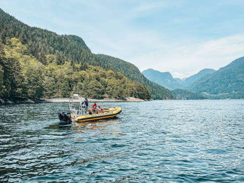 Vancouver: Waterfront Sightseeing Tour - City and Waterfall - Indian Arm and Second Narrows: fjord-style scenery close up