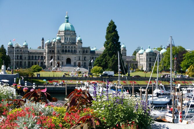 Victoria and Butchart Gardens, an Elevated Experience - Victoria in 2 hours: Parliament, the Empress area, and mostly free time