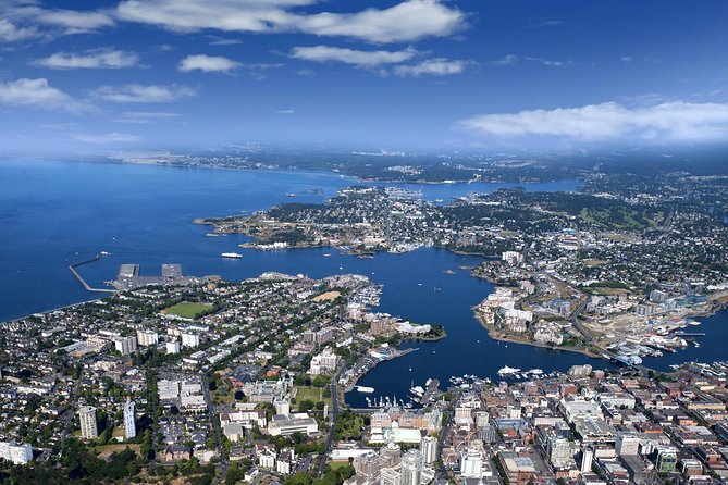 Victoria and Butchart Gardens Day Trip from Vancouver - Practical tips that make the day smoother (and prettier photos)