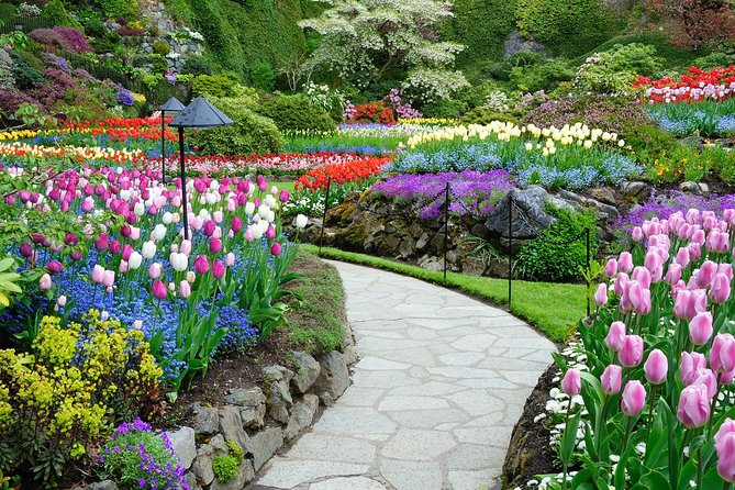 Victoria and Butchart Gardens Day Trip from Vancouver - Butchart Gardens: 55 acres of themed sections in 90 minutes