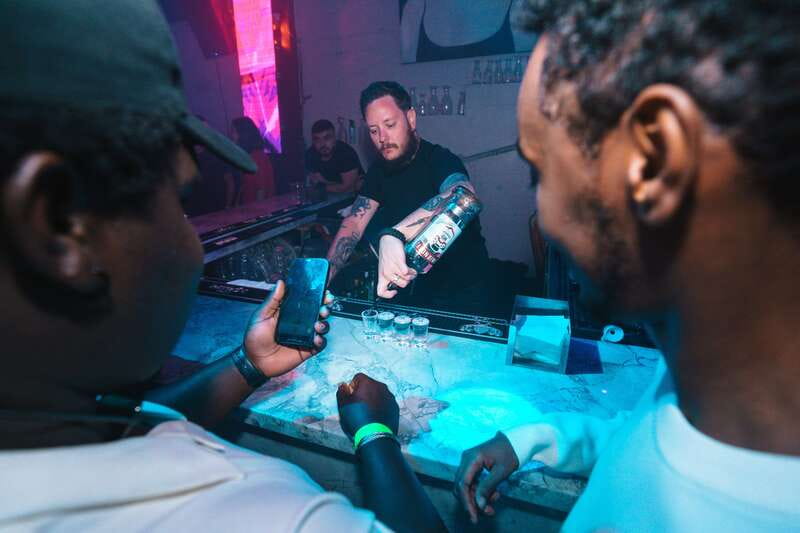 West Coast Party Crawl - Route B - VIP cover and skipping lines: what you actually gain