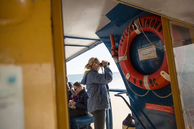 Whale-Watching Tour from Vancouver - The human factor: Captain James, James D., and Rhiannon